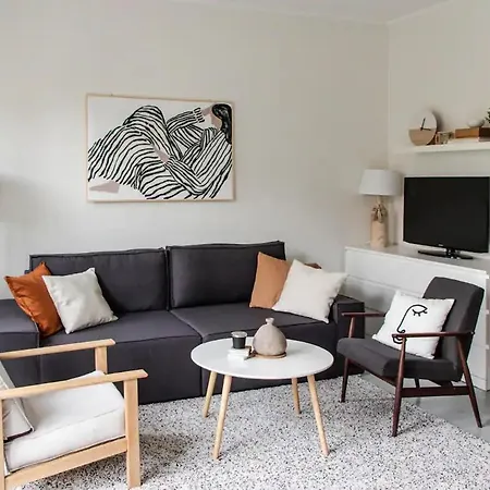 Legenda Self Check-in - Free Parking Apartment